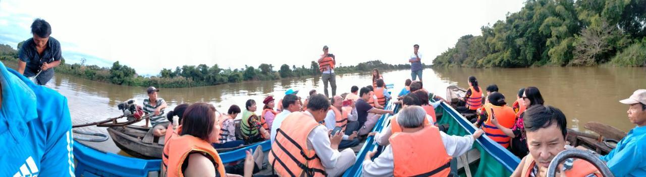 Cat Tien Riverside Bagian luar foto